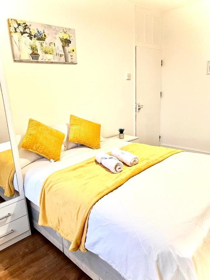 Shadwell Holiday Rooms London Exterior photo